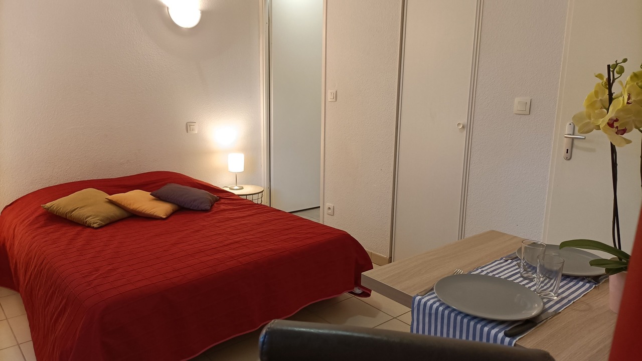 Photo of Bedroom in Salies-de-Bearn