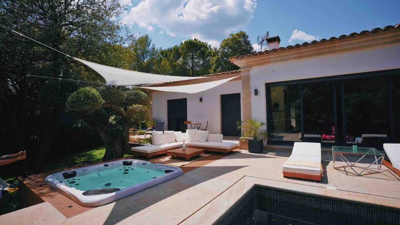 Photo of Others in Les Serres