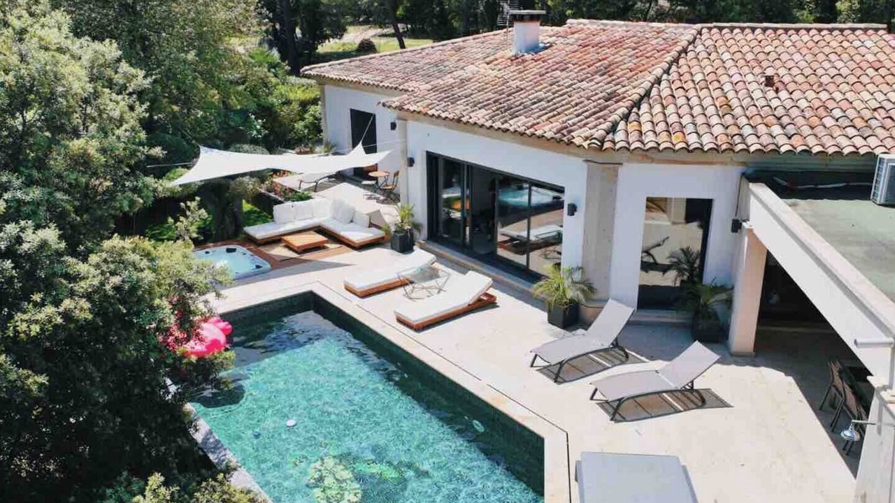 Photo of Others in Les Serres