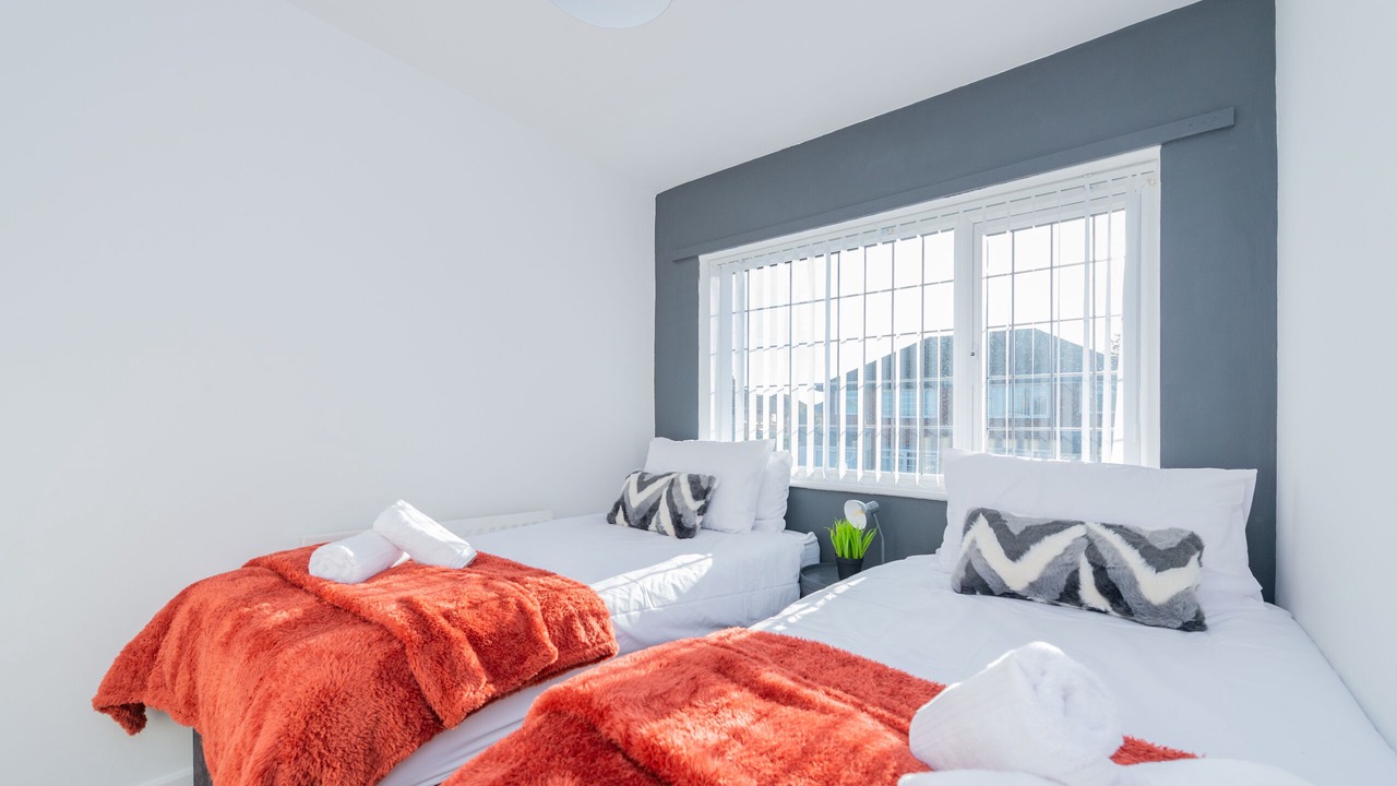 Photo of Others in Heswall