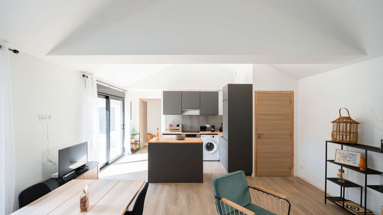 Photo of Others in Menpenti