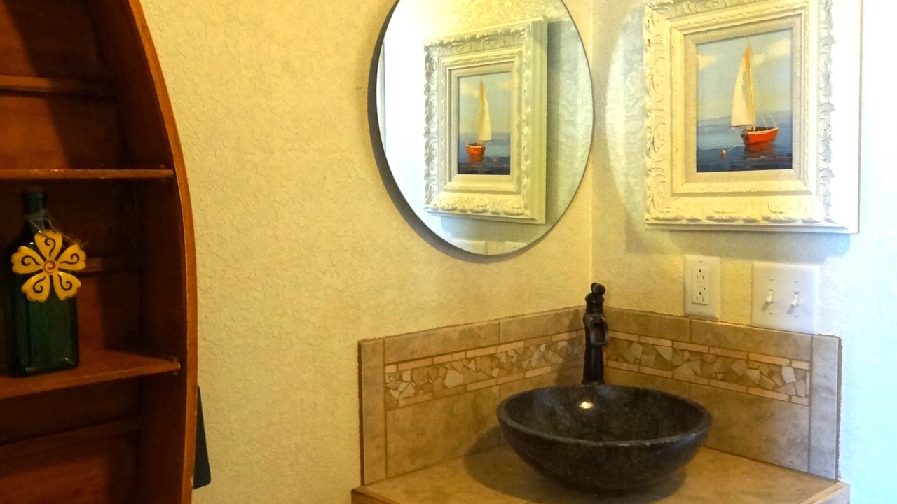 Photo of Bathroom in Mount Ida