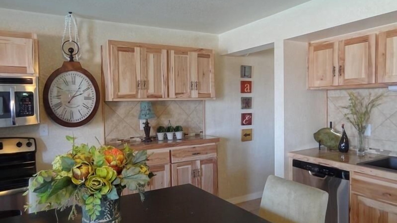 Photo of Bedroom in Mount Ida