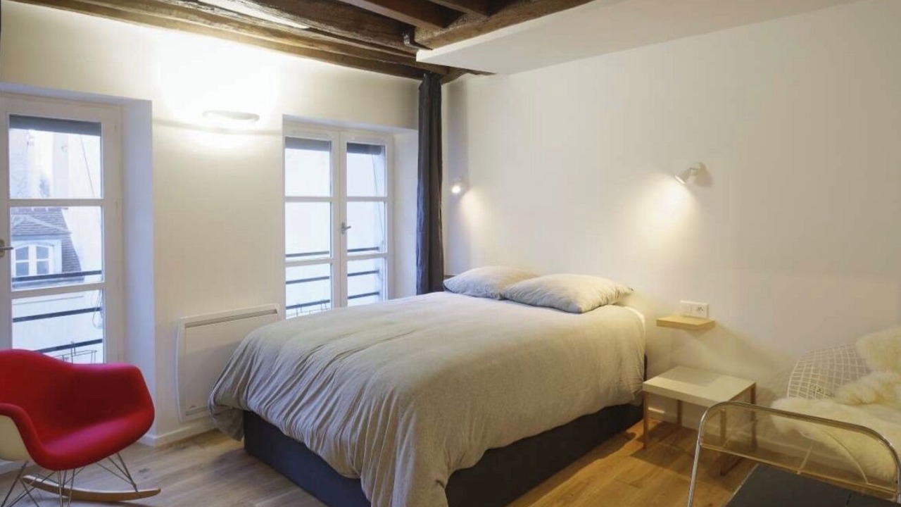 Photo of Bedroom in Marais