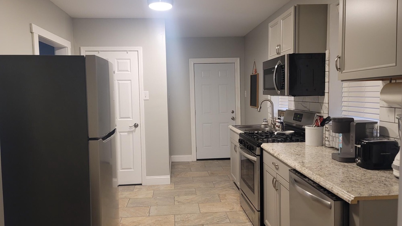 Photo of Kitchen in East St. Louis