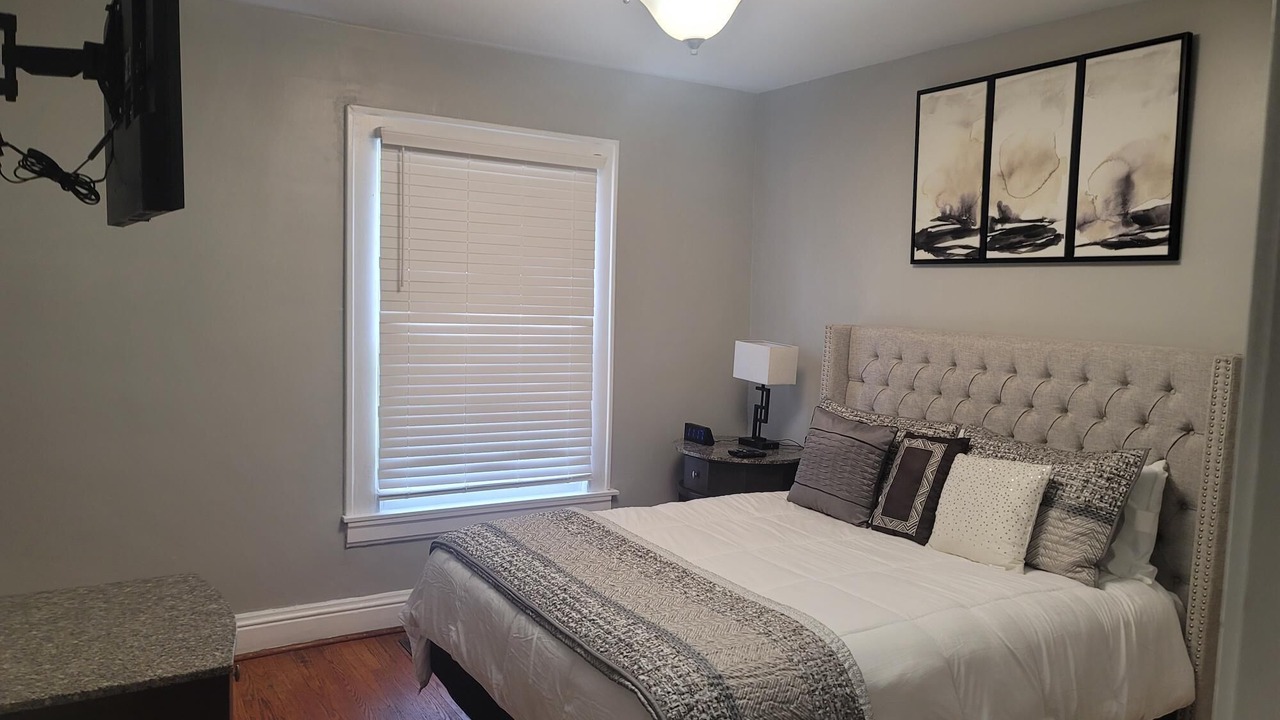 Photo of Bedroom in East St. Louis