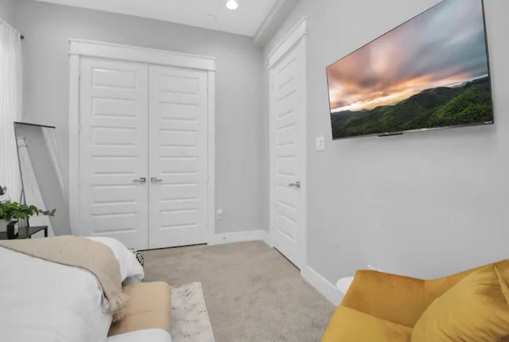 Photo of Bedroom in Astrodome