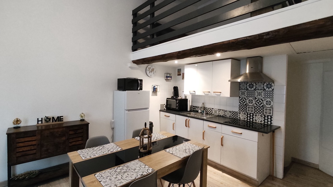Photo of Kitchen in Saint-Feliu-d'Avall