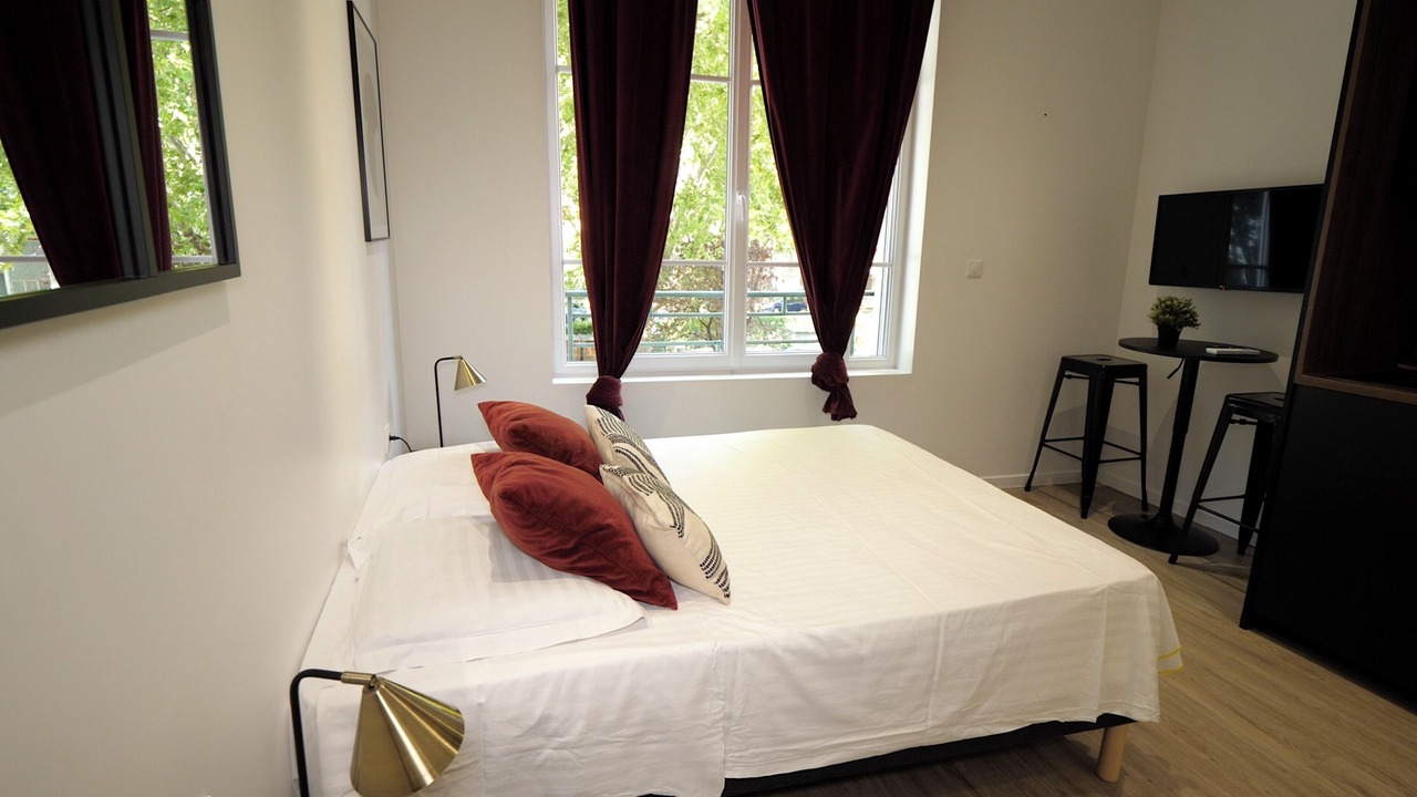 Photo of Bedroom in Villette - Maisons Neuves