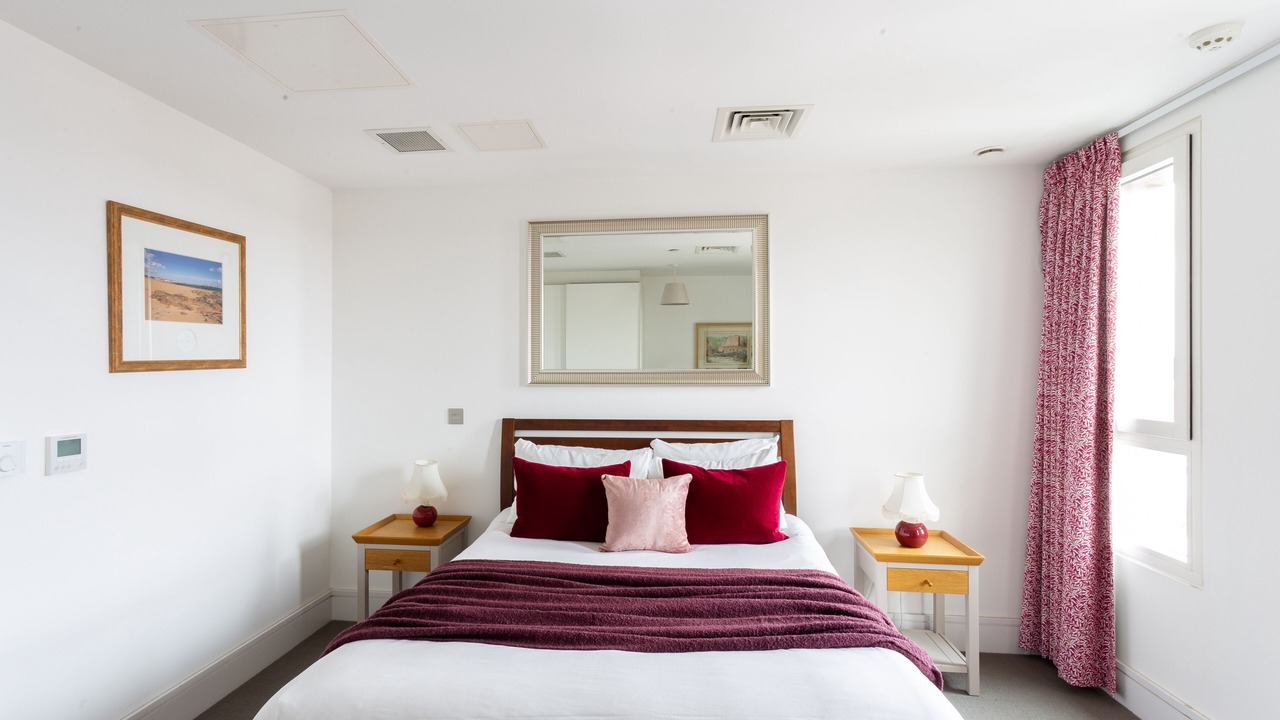 Photo of Bedroom in Clapham