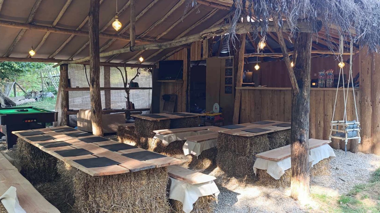 Photo of Outdoor in Saint-Eloy-les-Tuileries