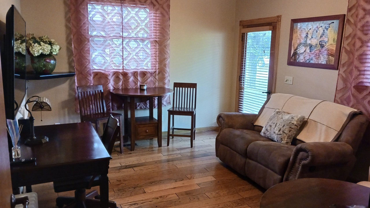 Photo of Livingroom in Exeter