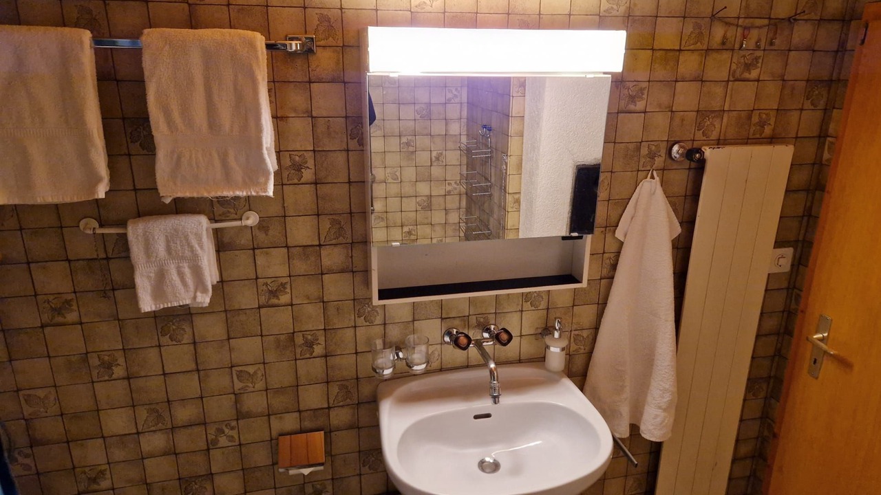 Photo of Bathroom in Zweisimmen