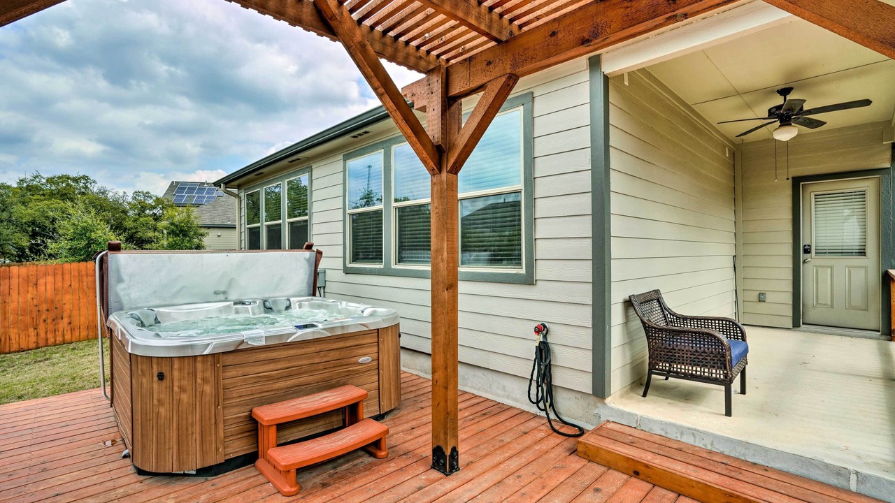 Photo of Patio Balcony in Wetmore