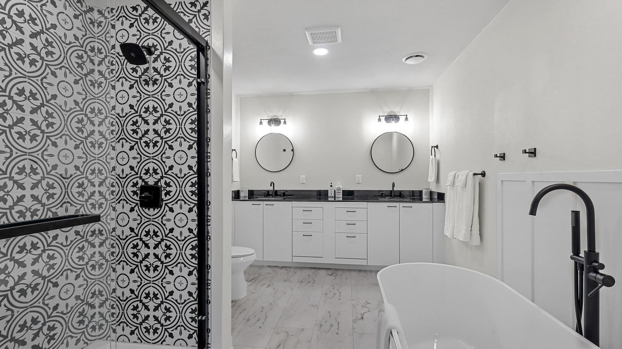 Photo of Bathroom in Nemo
