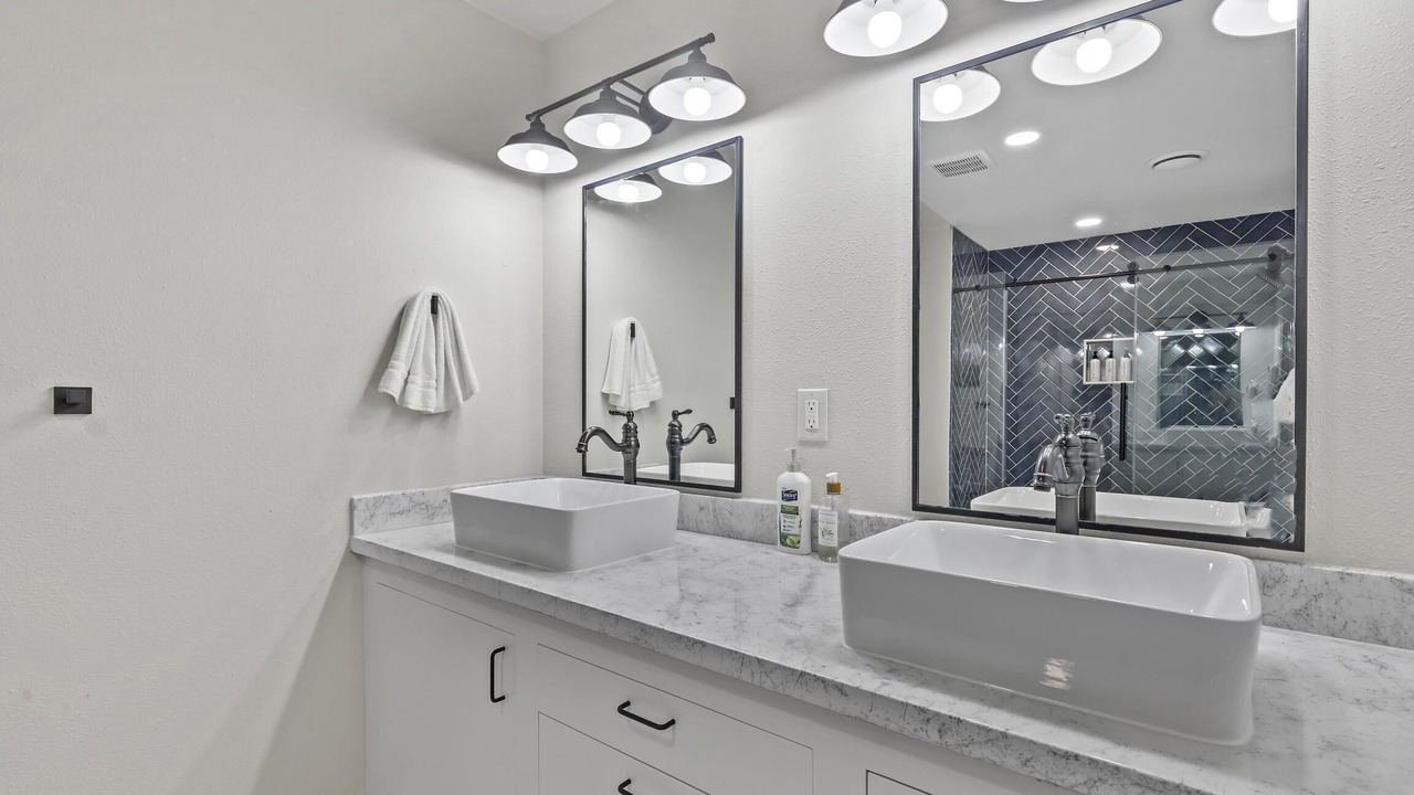 Photo of Bathroom in Nemo