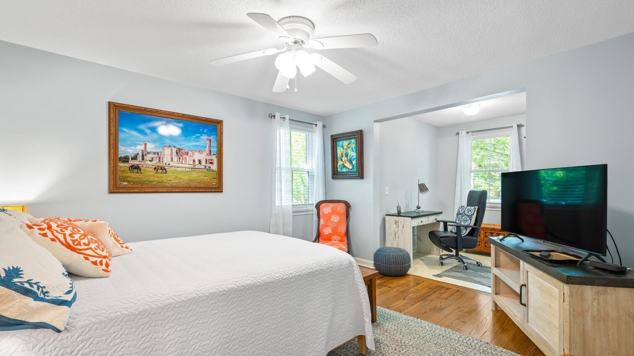 Photo of Bedroom in Saint Simons Heights