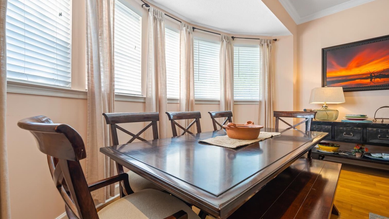 Photo of Others in Saint Simons Heights