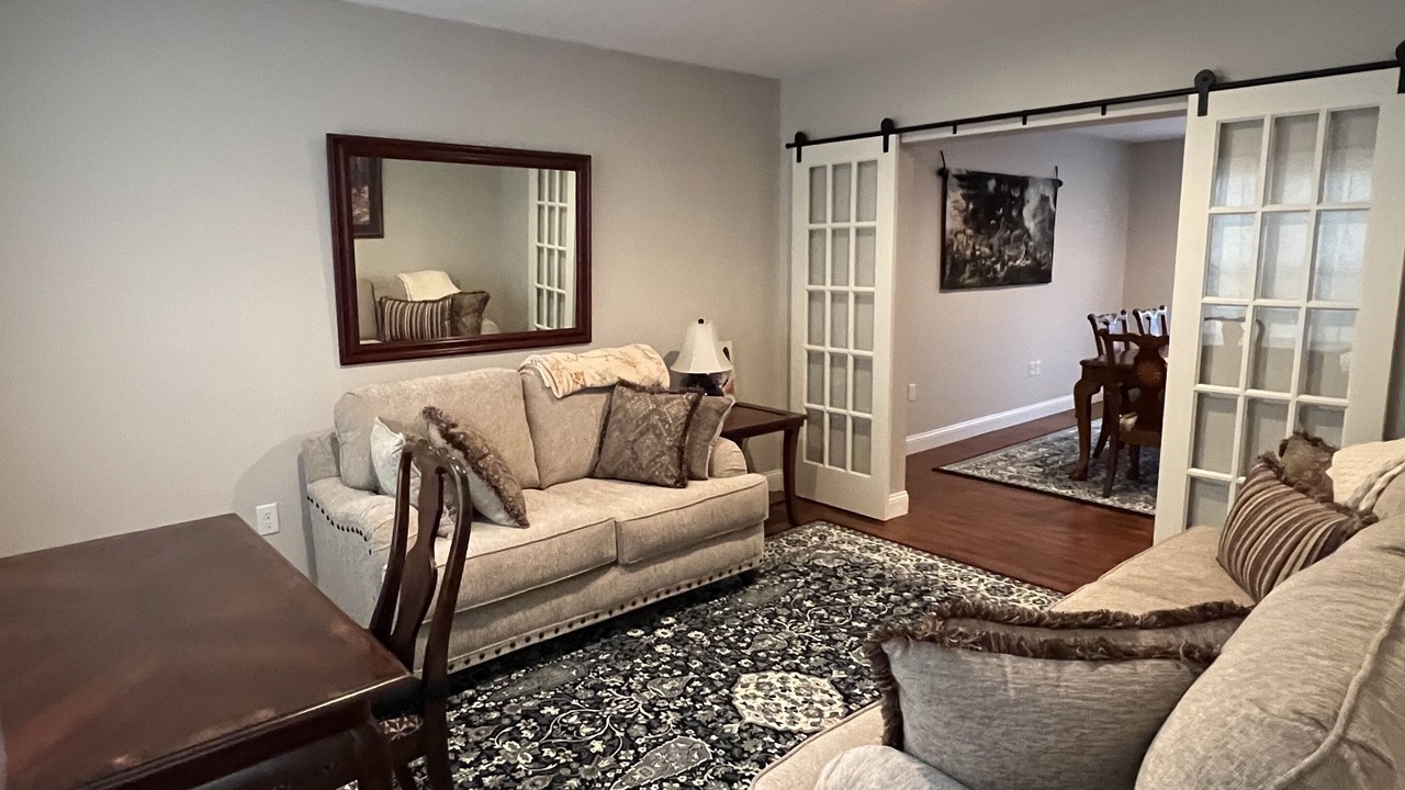 Photo of Livingroom in Ephrata