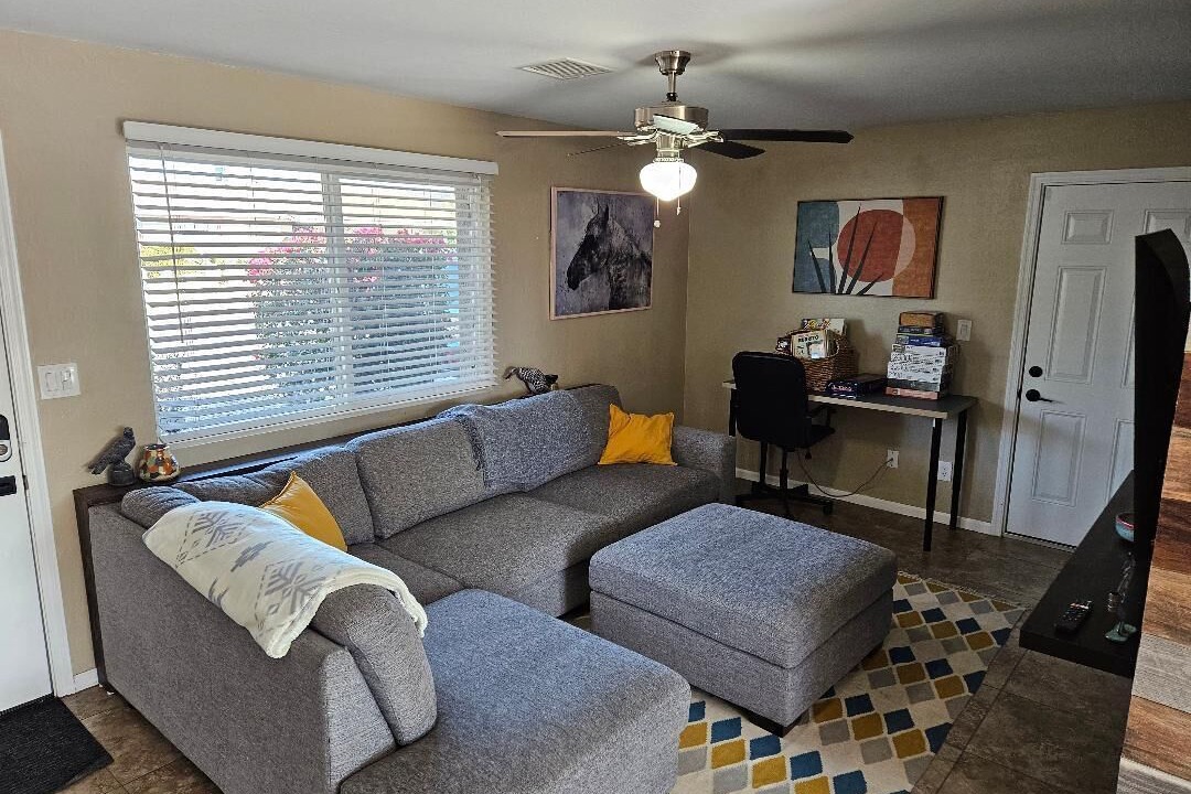 Photo of Livingroom in North Mountain