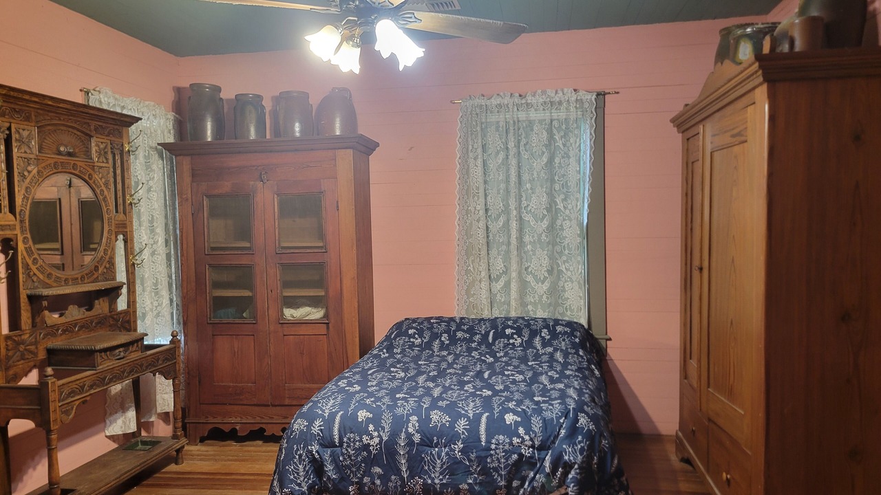 Photo of Bedroom in New Ulm