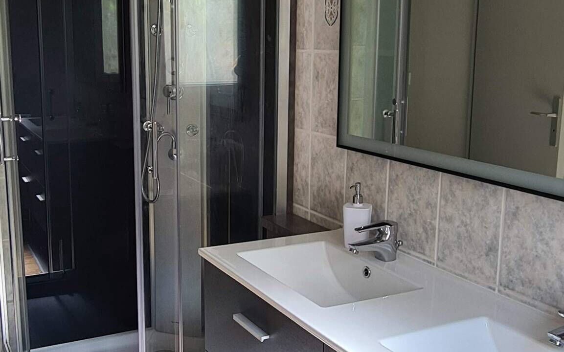Photo of Bathroom in Bourges