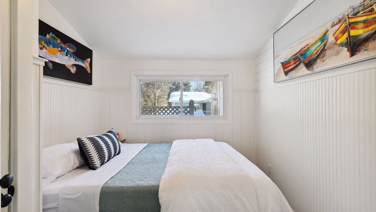 Photo of Bedroom in Tonka Bay