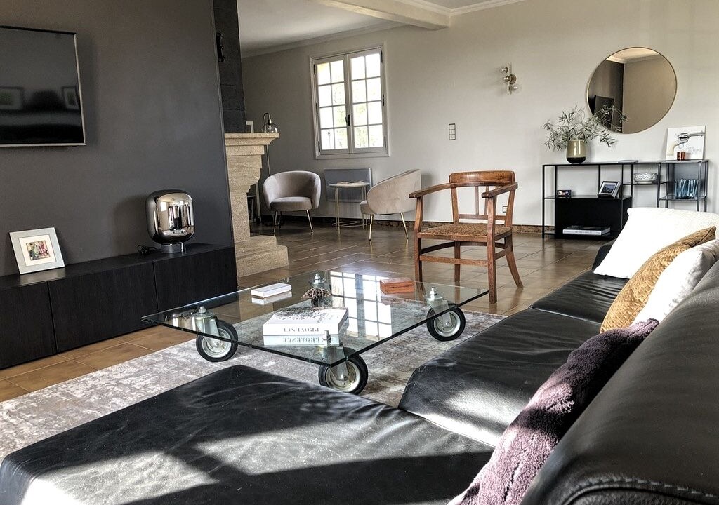 Photo of Livingroom in Saint-Julien-de-Cassagnas