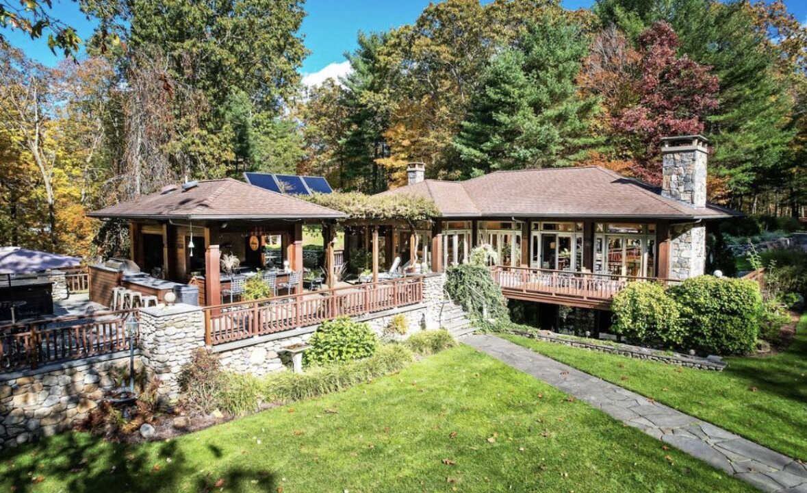 Photo of Outdoor in Killingworth