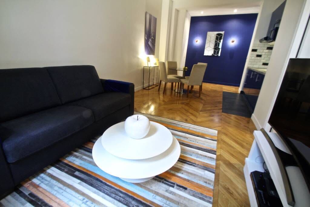 Photo of Livingroom in Quartier des Grandes-Carrieres