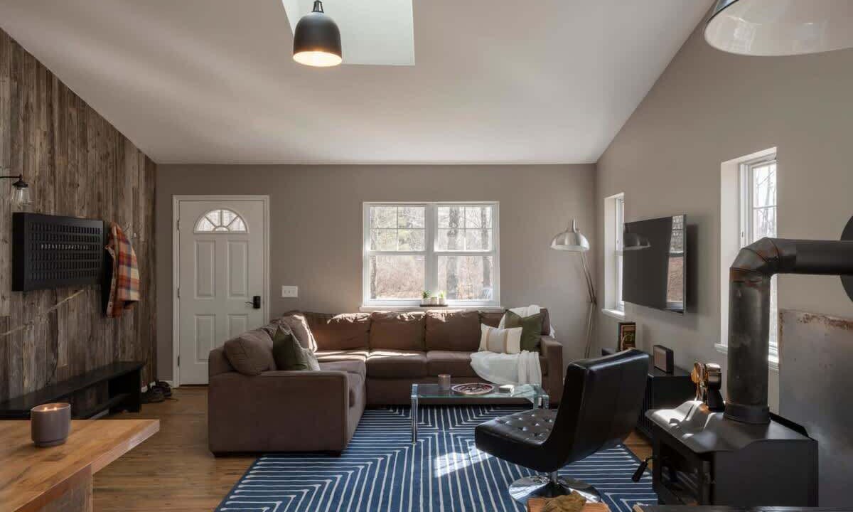 Photo of Livingroom in Roscoe