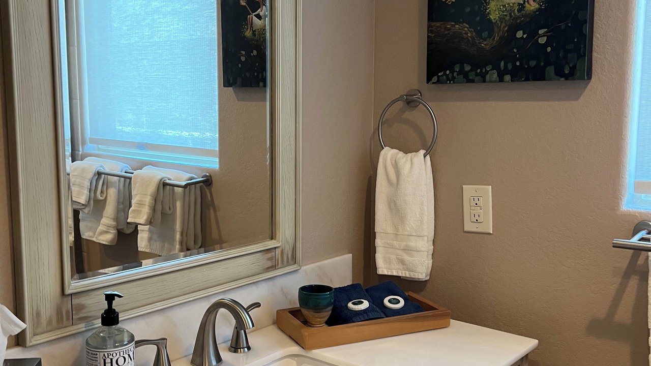 Photo of Bathroom in Center Point