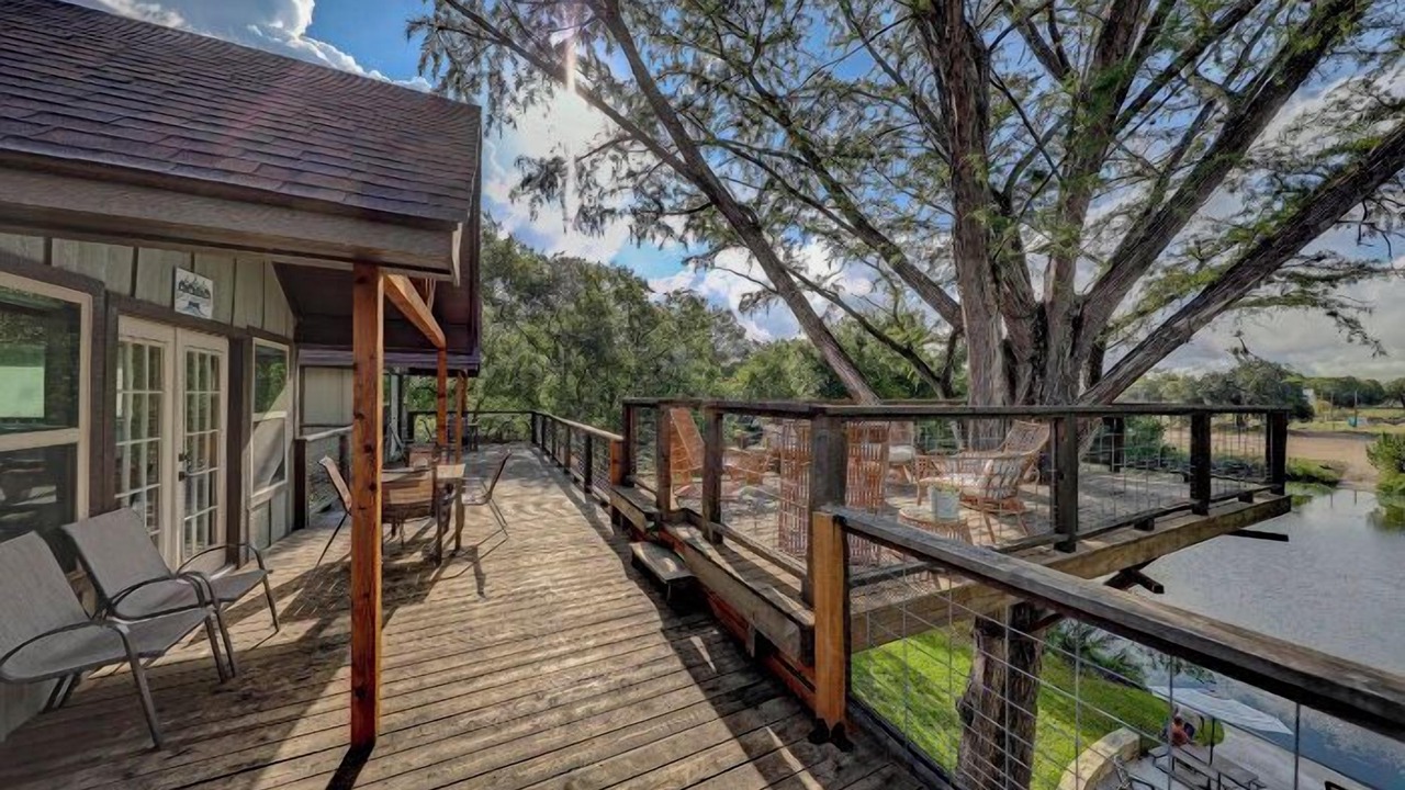 Photo of Patio Balcony in Center Point