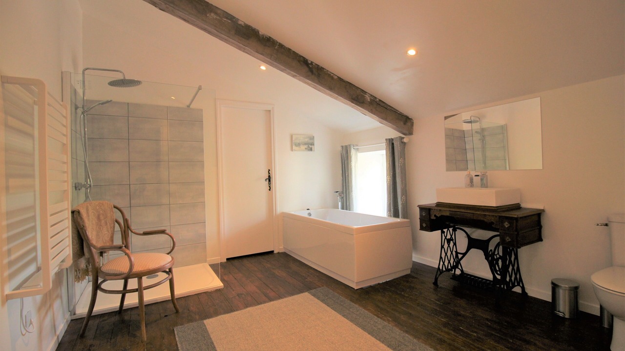 Photo of Bathroom in Saint-Jouin-de-Milly