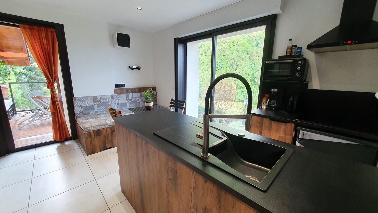 Photo of Kitchen in Saint-Genix-sur-Guiers