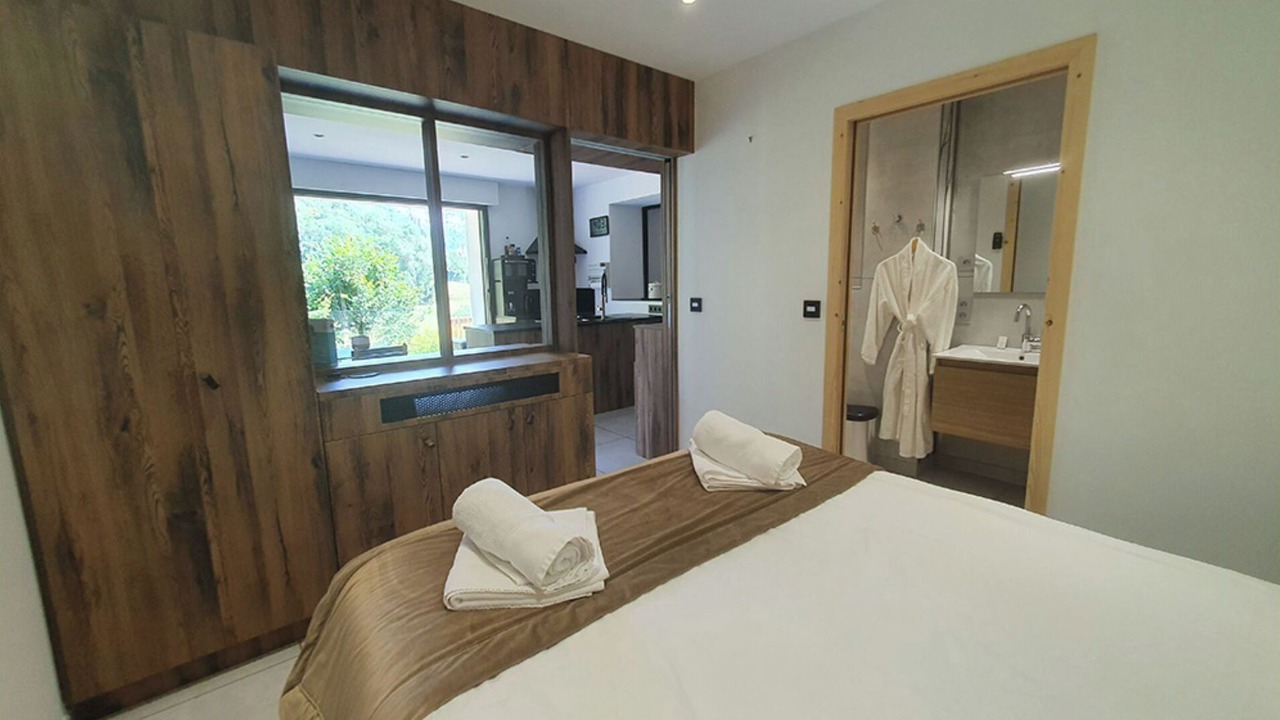 Photo of Bathroom in Saint-Genix-sur-Guiers