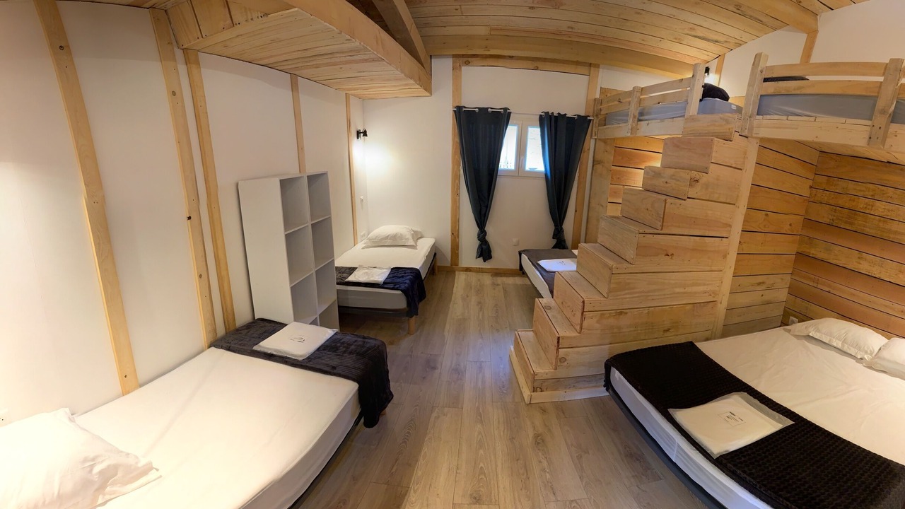 Photo of Bedroom in Saint-Alban-sous-Sampzon