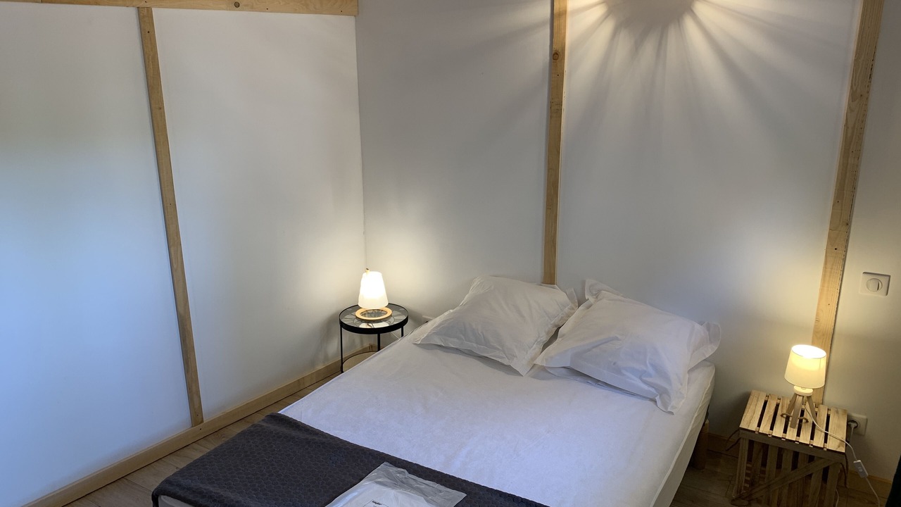 Photo of Bedroom in Saint-Alban-sous-Sampzon
