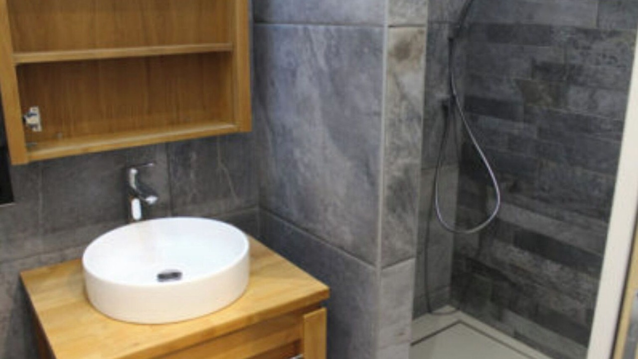 Photo of Bathroom in Saint-Genix-sur-Guiers