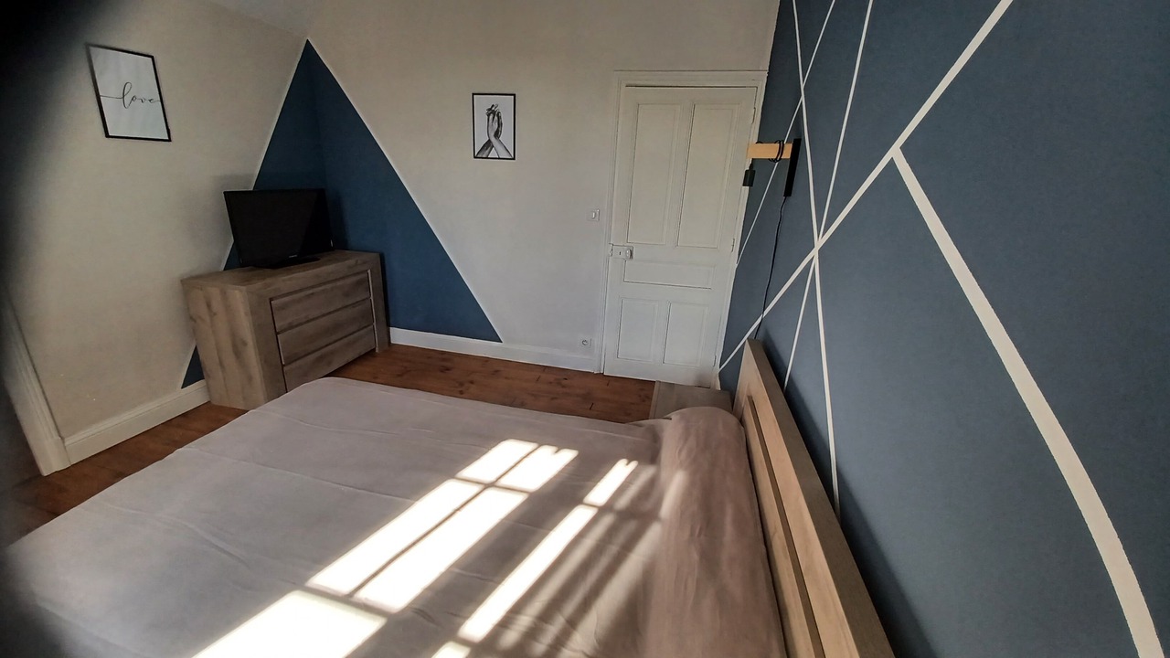 Photo of Bedroom in Ally