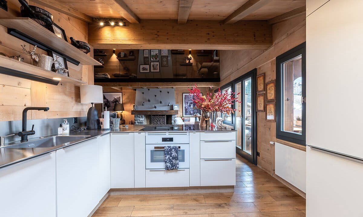Photo of Kitchen in Zweisimmen Nr Gstaad