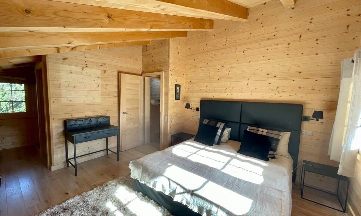 Photo of Bedroom in Zweisimmen Nr Gstaad