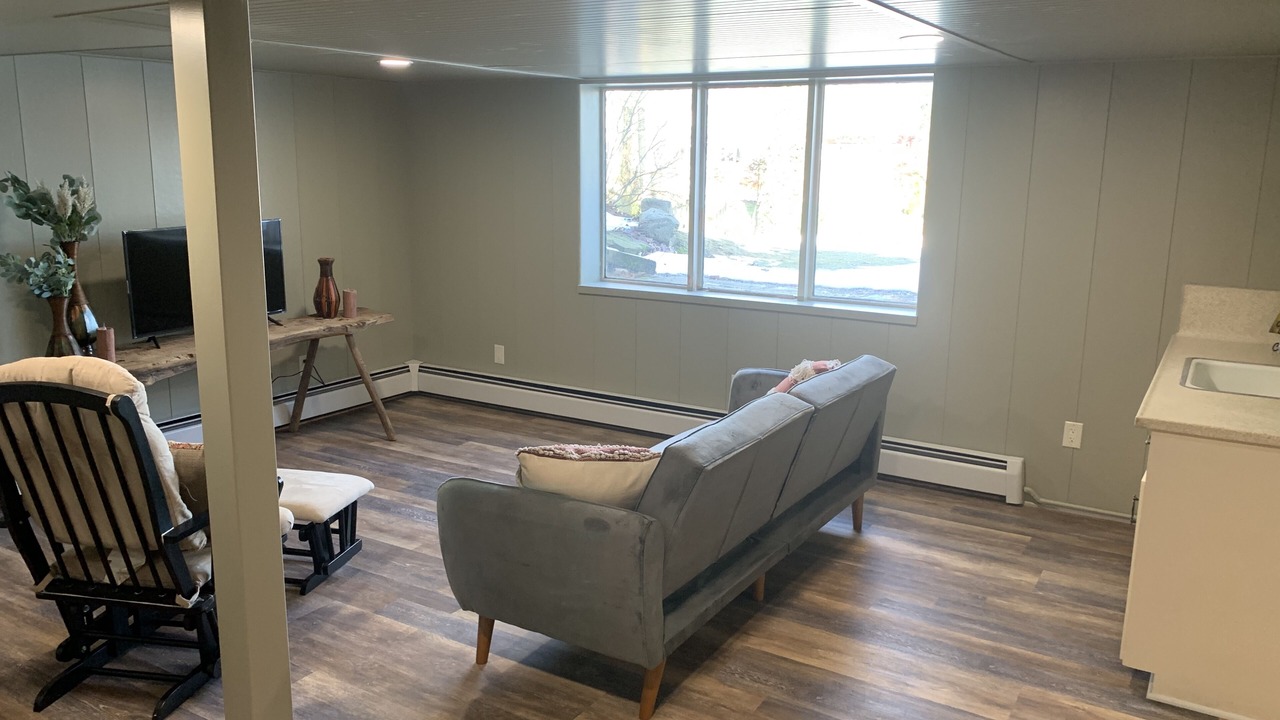 Photo of Livingroom in Conneaut