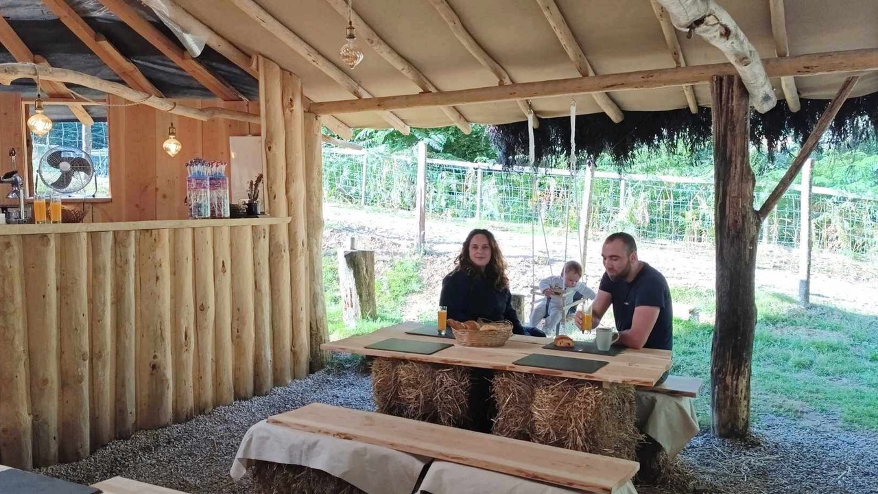 Photo of Outdoor in Saint-Eloy-les-Tuileries