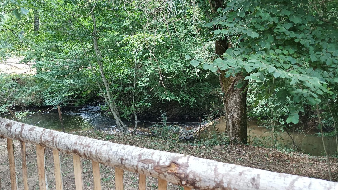 Photo of Outdoor in Saint-Eloy-les-Tuileries