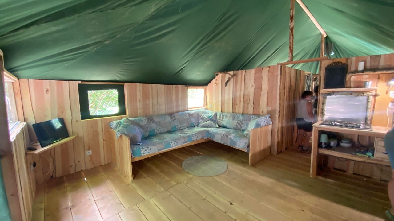 Photo of Livingroom in Saint-Eloy-les-Tuileries