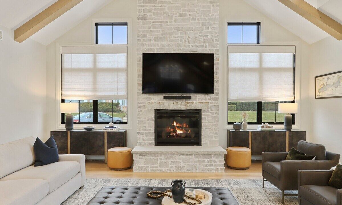 Photo of Livingroom in Lake Geneva