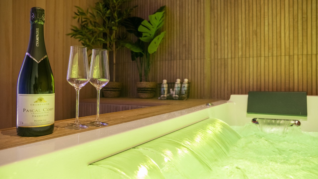 Photo of Others in Hincmar