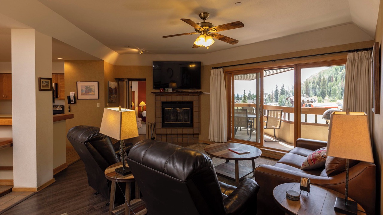 Photo of Livingroom in Purgatory
