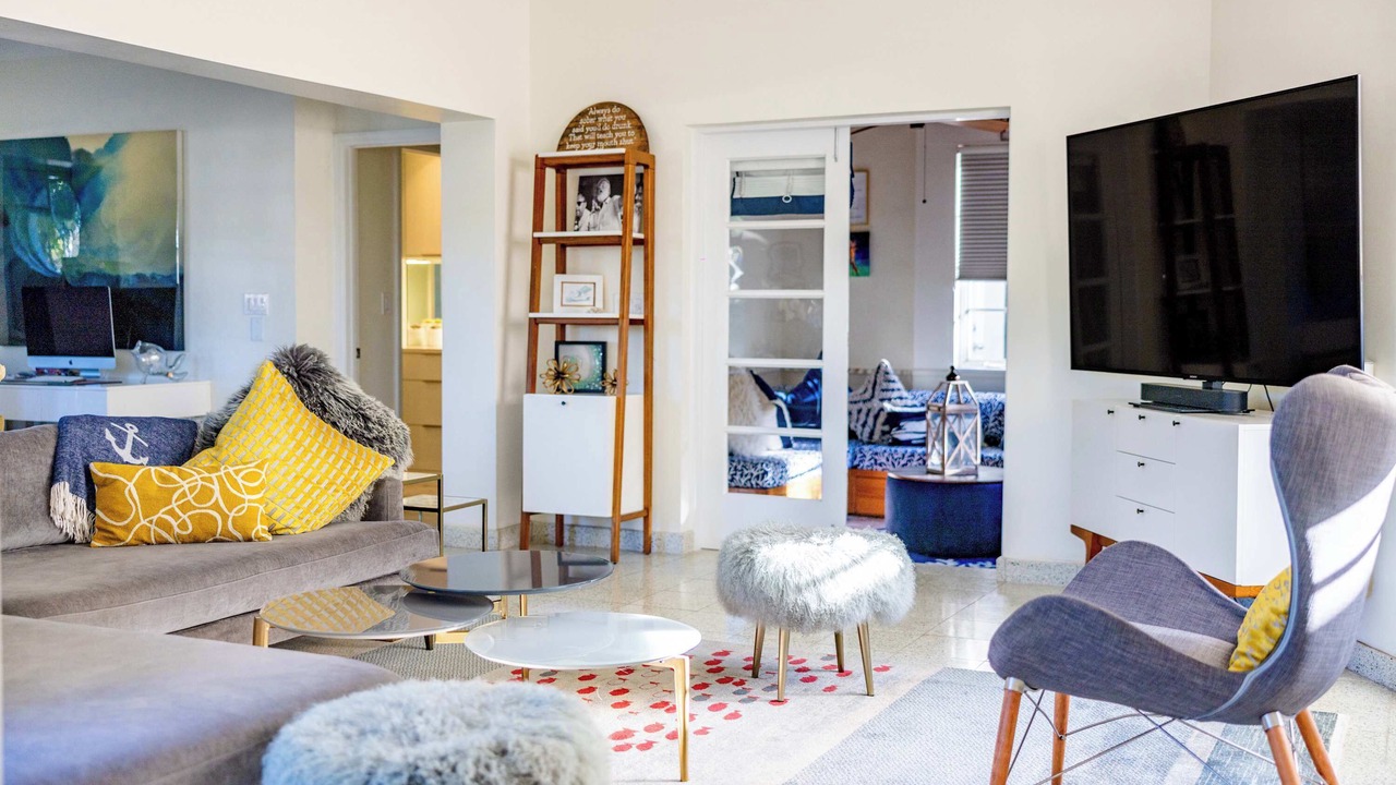 Photo of Livingroom in New Town